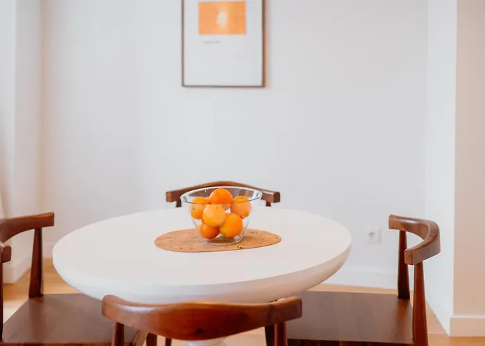 Apartment Mary Orange - No 236 2e - Stylish One-bedroom Escape *