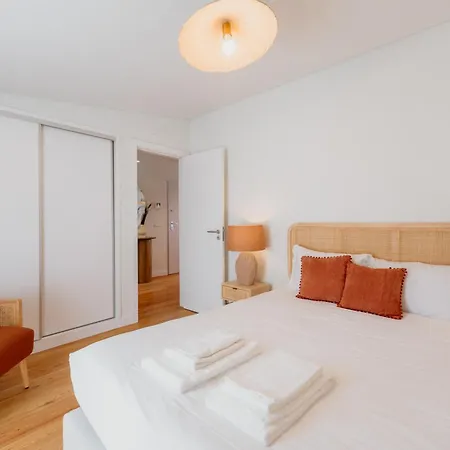 Апартаменты Mary Orange - No 236 2e - Stylish One-bedroom Escape