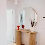 Mary Orange - No 236 2e - Stylish One-bedroom Escape Apartman *